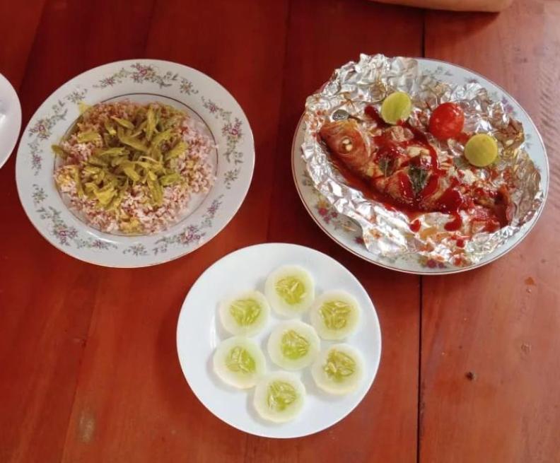 Menaka Homestay タンガラ エクステリア 写真