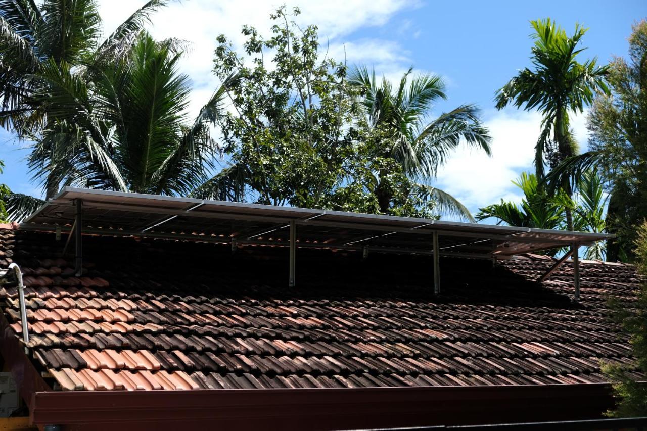 Menaka Homestay タンガラ エクステリア 写真