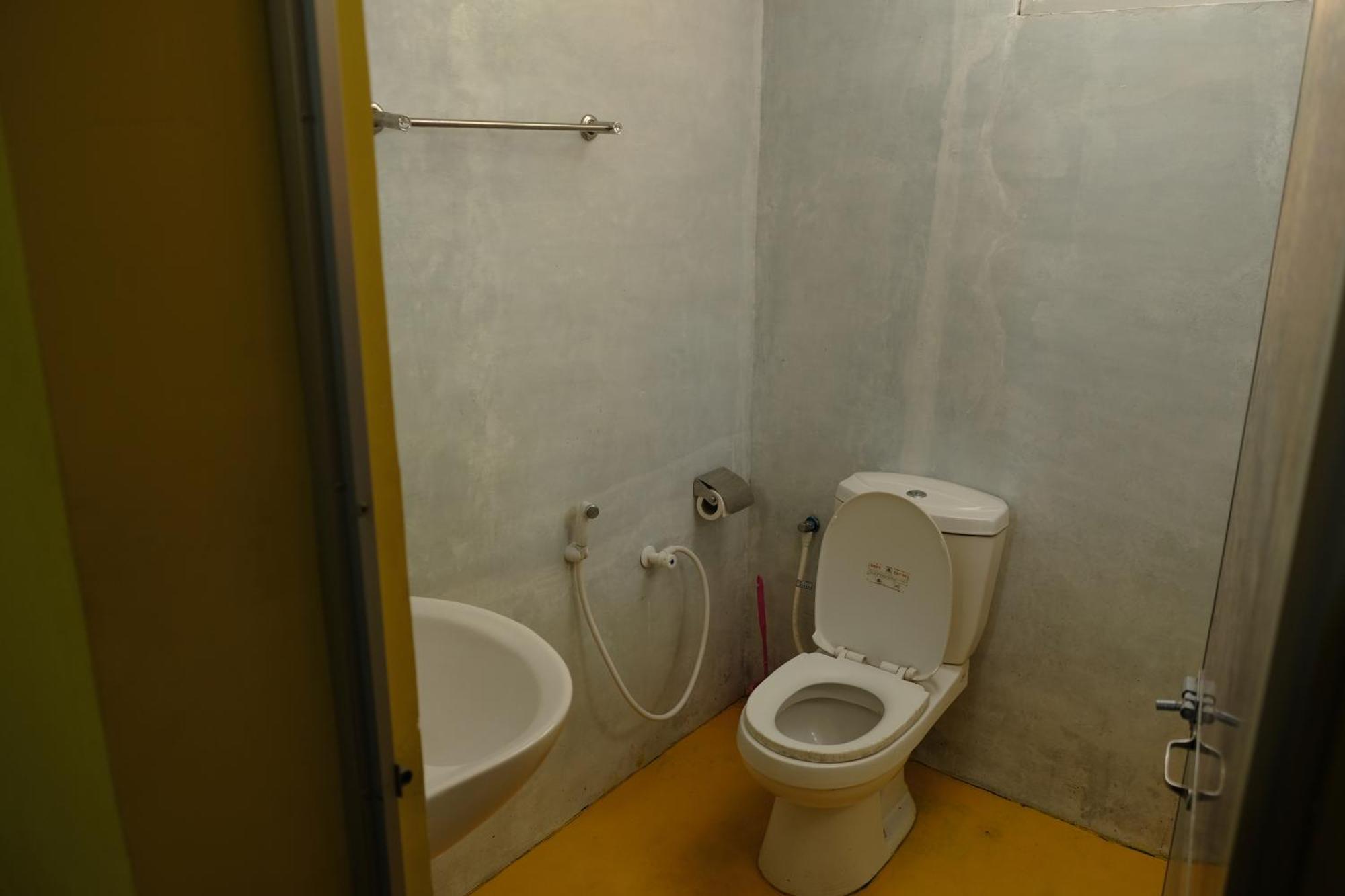 Menaka Homestay タンガラ エクステリア 写真